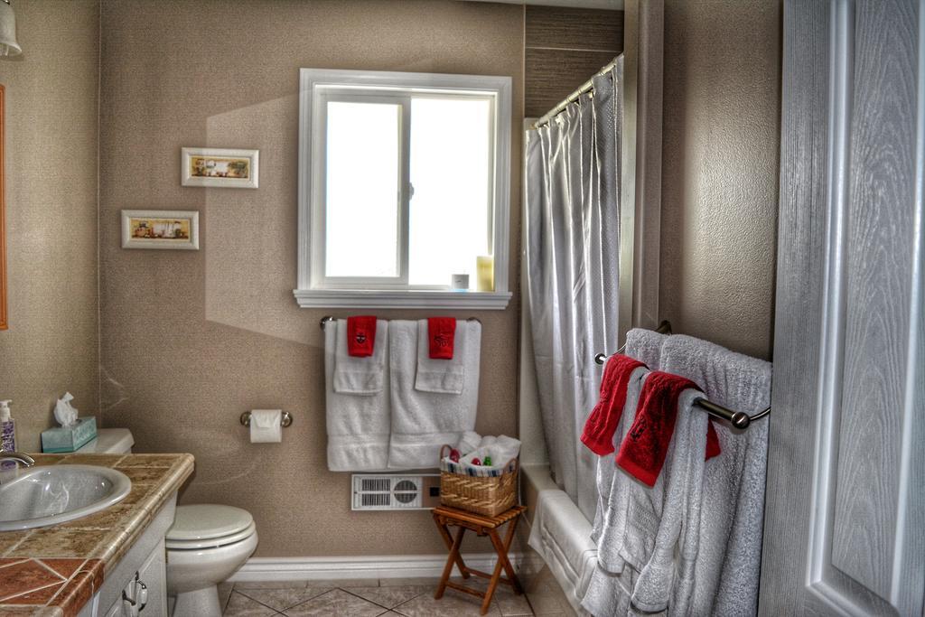 Sunny Shuswap B&B Chase Habitación foto